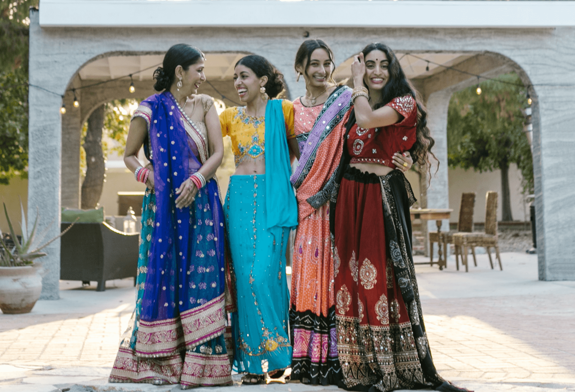 Indian clothing has traditions and diversity.