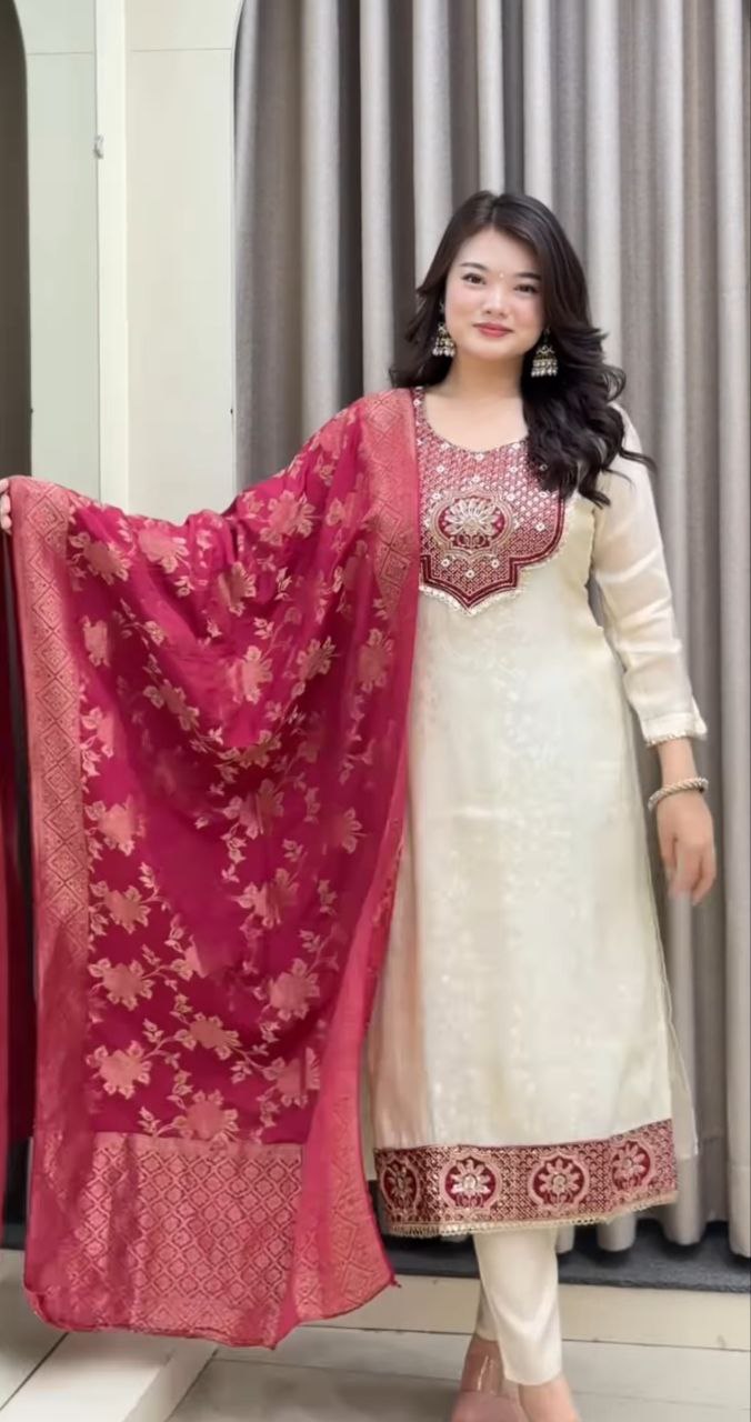 Designer Banarasi Suit Set with Zari Jacquard Dupatta | Festiwo Ethnic Wear
